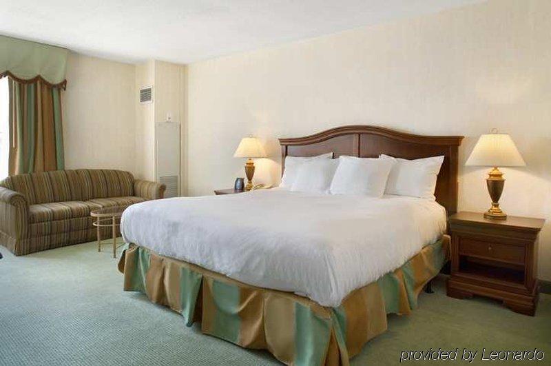 ดับเบิ้ลทรี บาย ฮิลตัน นอร์โฟล์ค แอร์พอร์ต Hotel นอร์ฟอล์ก ภายนอก รูปภาพ